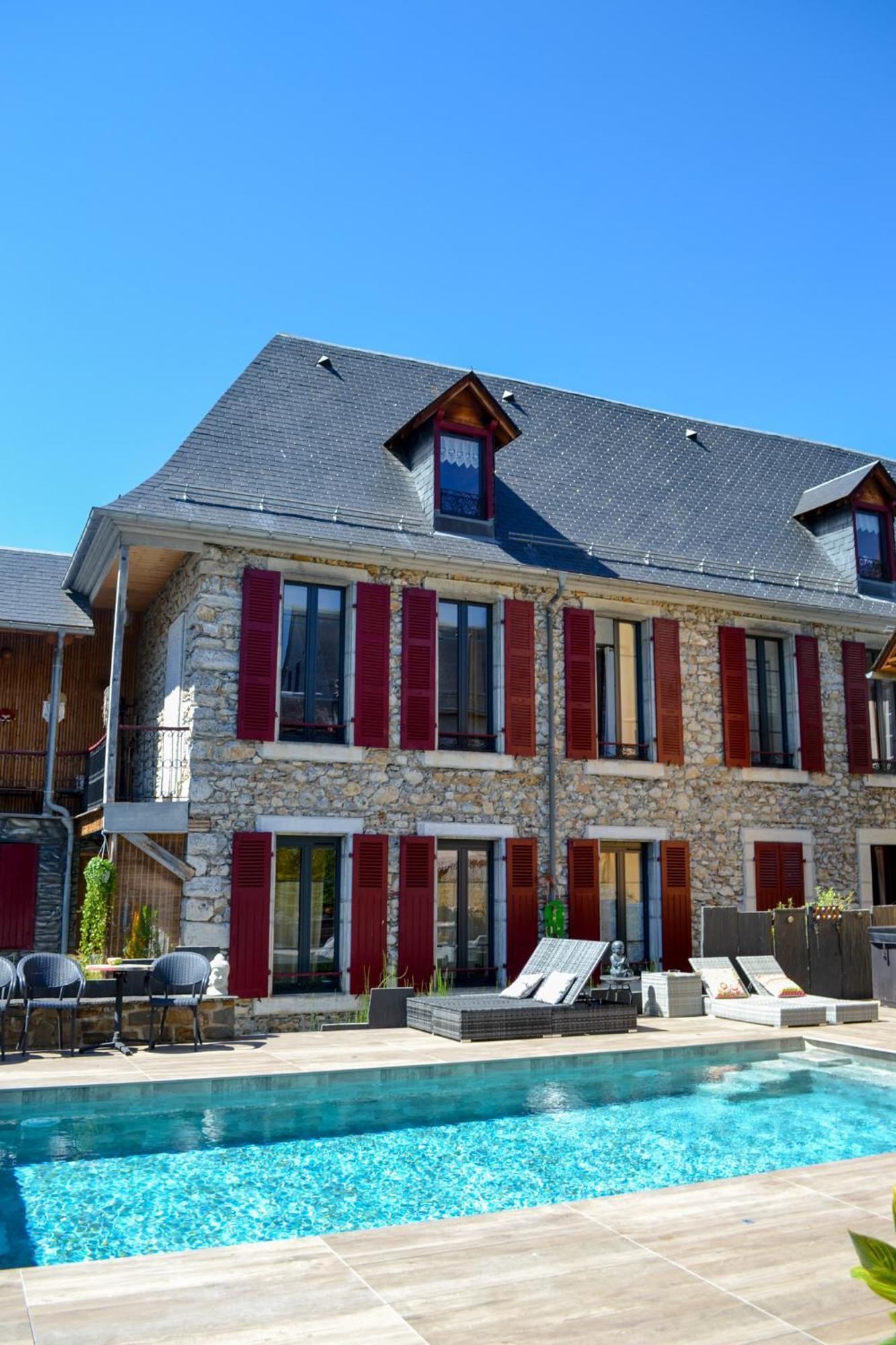 A Nouste Chambres D'Hotes Et Gite Only Adults Campan Exterior photo