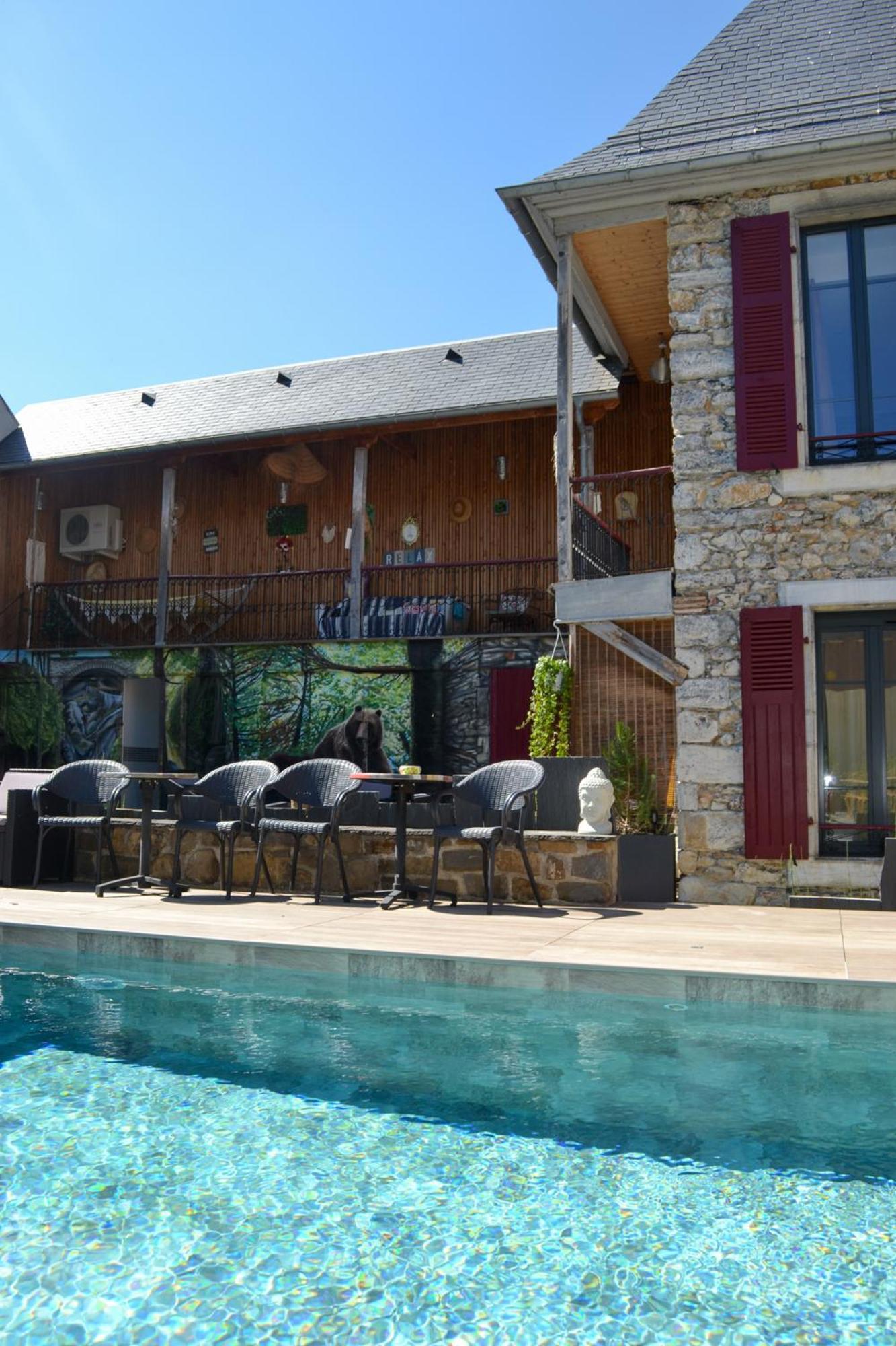 A Nouste Chambres D'Hotes Et Gite Only Adults Campan Exterior photo