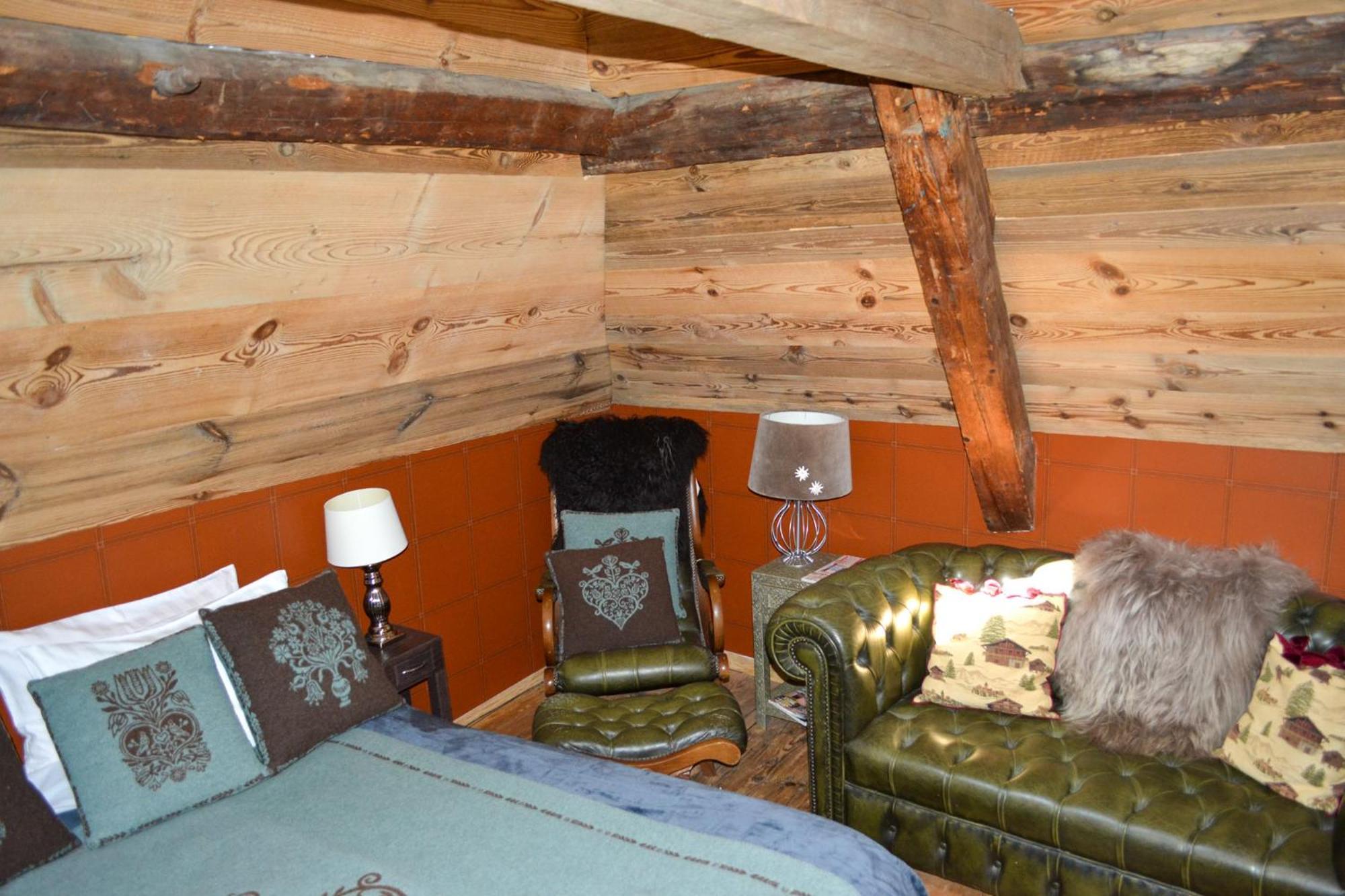 A Nouste Chambres D'Hotes Et Gite Only Adults Campan Exterior photo