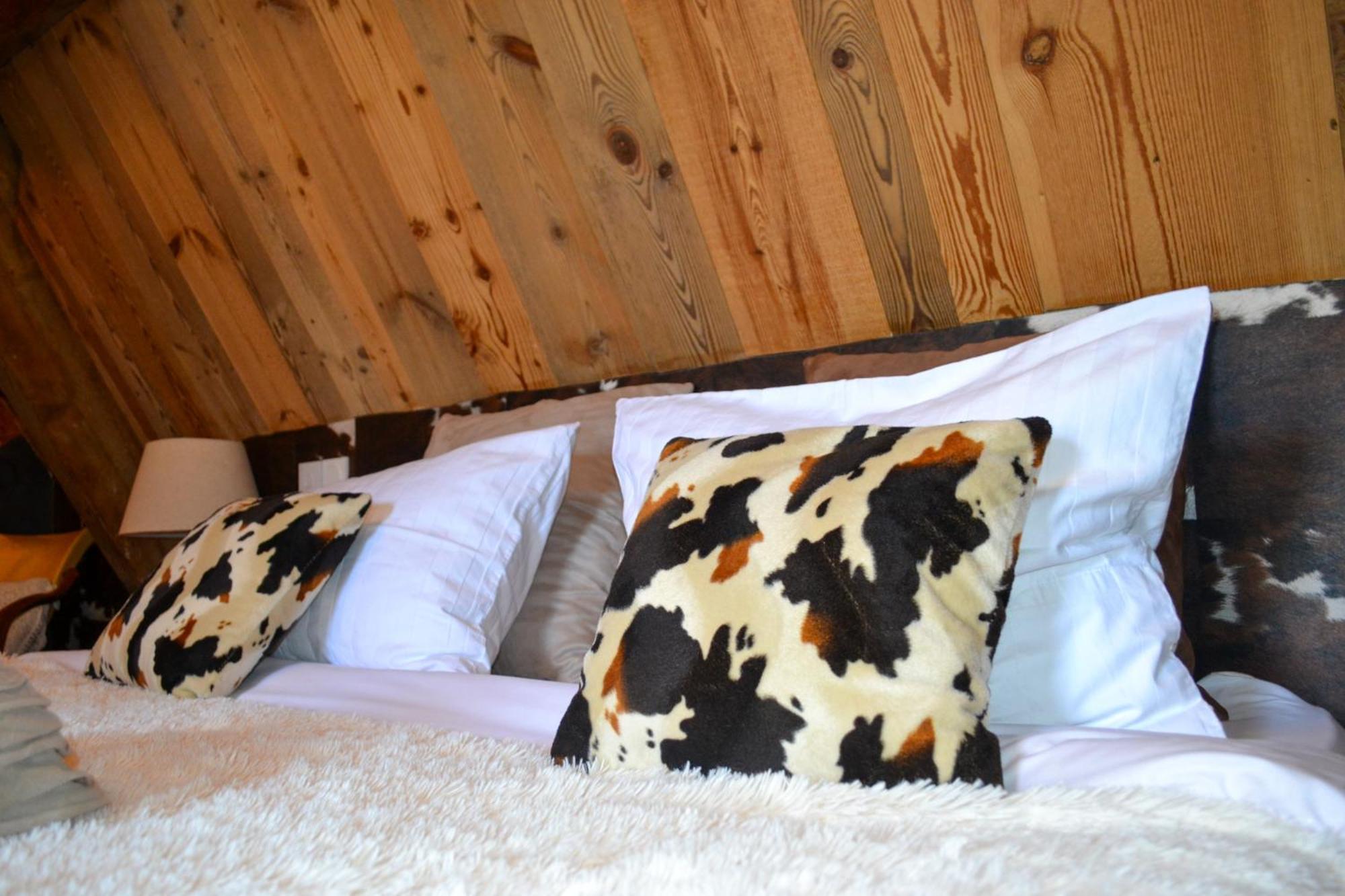 A Nouste Chambres D'Hotes Et Gite Only Adults Campan Exterior photo